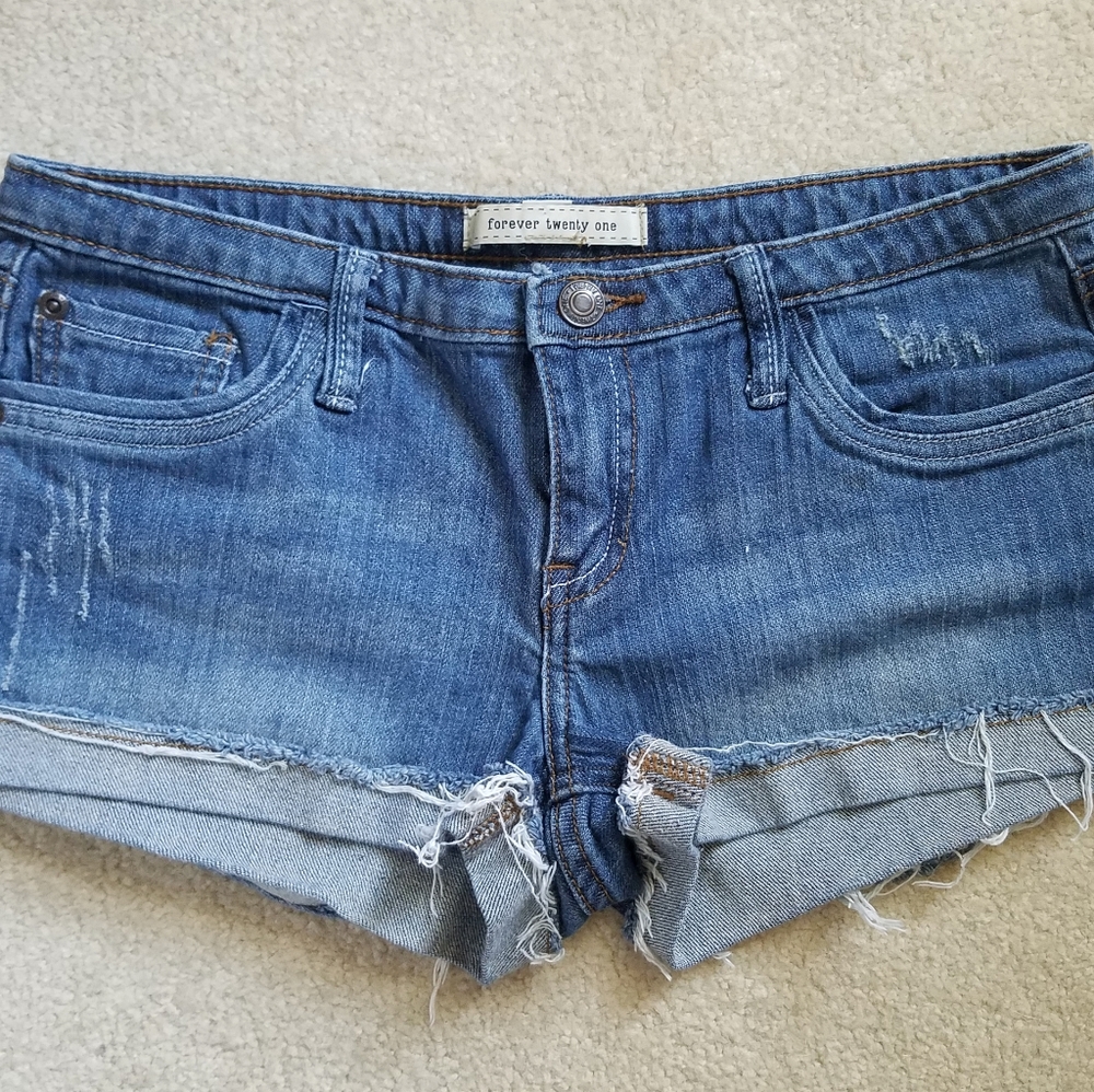 F21 Cuffed Distressed Denim Blue Jean Shorts 27
